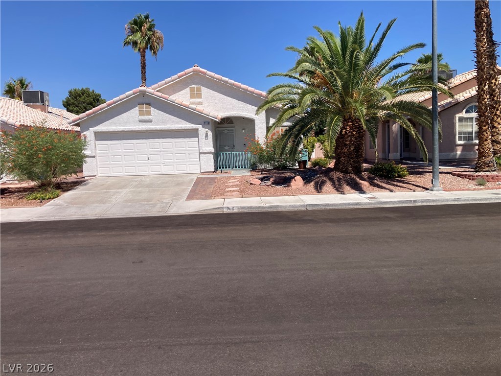 7116 Golden Desert Avenue, Las Vegas 89129