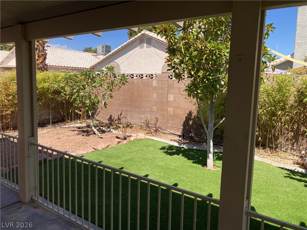 Photo 28 of 32, 7116 Golden Desert Avenue