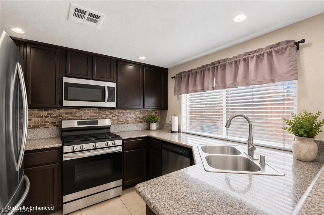 Photo 8 of 30, 1455 Lodgepole Drive