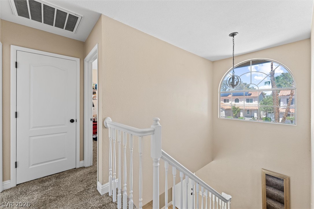 Photo 13 of 30, 1455 Lodgepole Drive