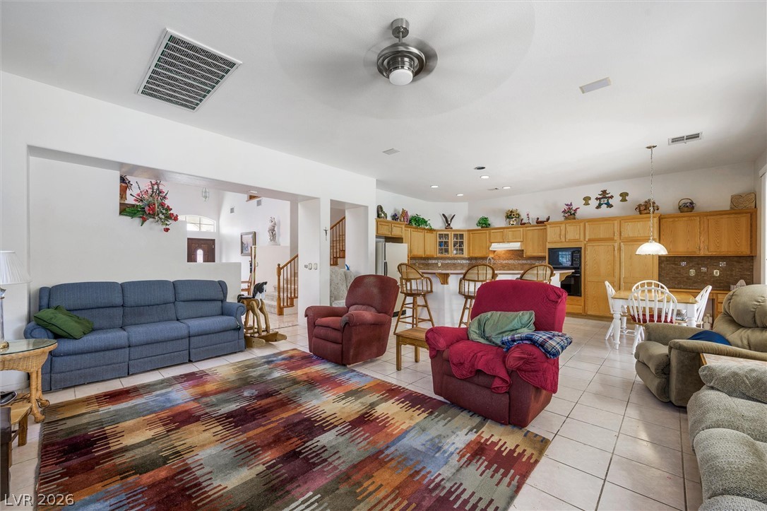 Photo 7 of 36, 7337 Bermuda Island Street