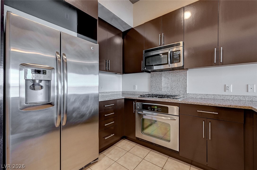 Photo 5 of 353 E Bonneville Avenue #369