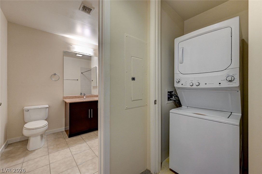 Photo 15 of 55, 353 E Bonneville Avenue #369