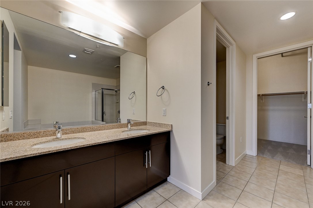 Photo 20 of 55, 353 E Bonneville Avenue #369
