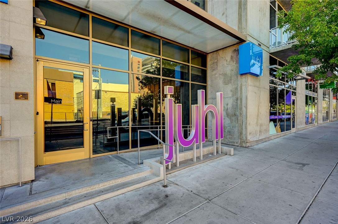 Photo 54 of 55, 353 E Bonneville Avenue #369