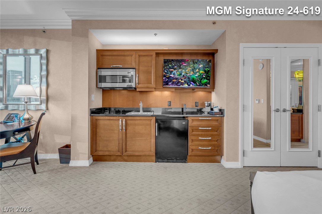 Photo 24 of 92, 145 E Harmon Avenue #2419&2421