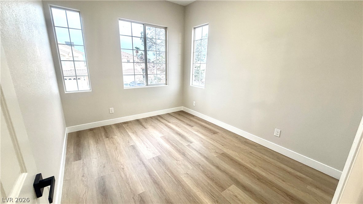 Photo 44 of 47, 4595 Barnes Court