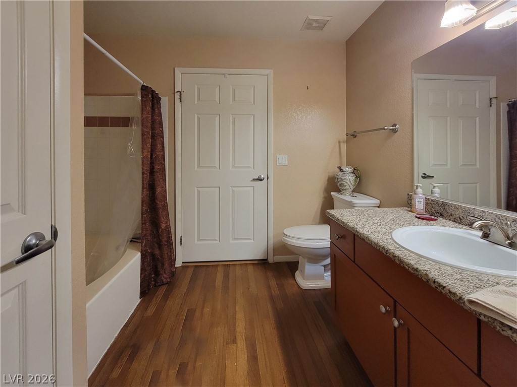 Photo 15 of 19, 2120 Ramrod Avenue #212