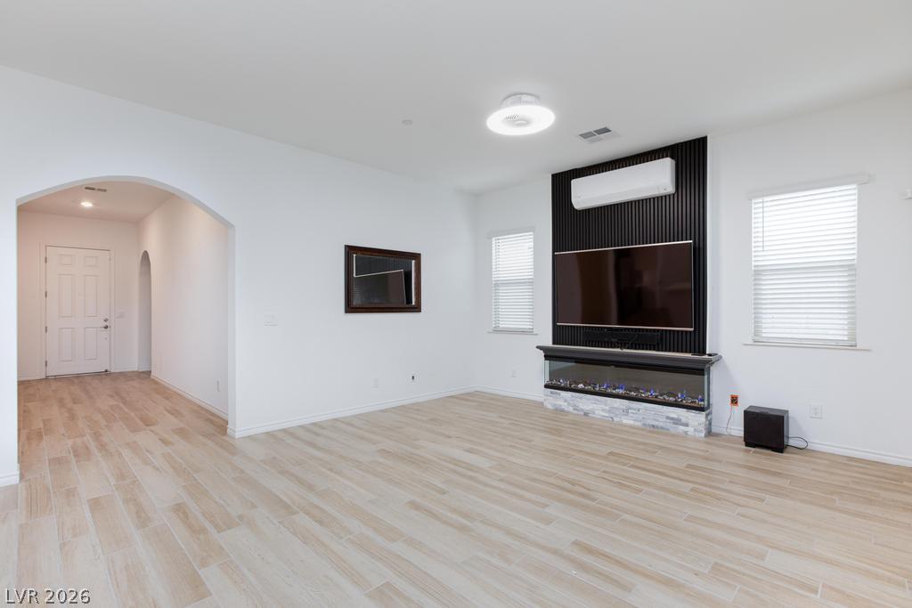 Photo 10 of 27, 689 Monteverdi Peak Street
