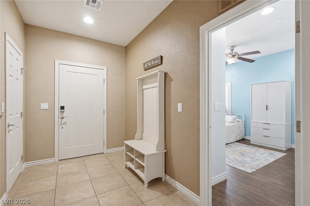Photo 2 of 3141 Valadon Avenue