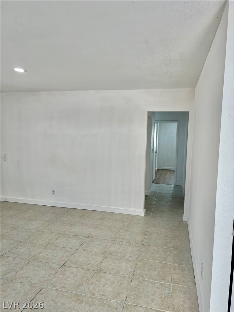Photo 12 of 21, 5116 Golden Lane #A