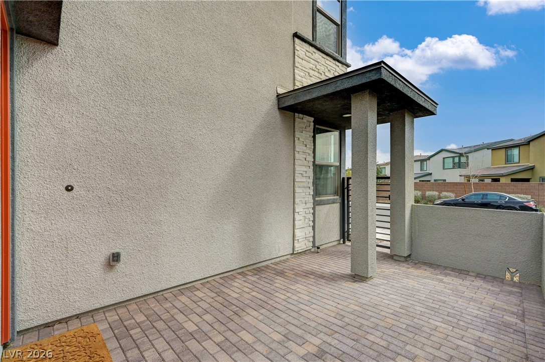 Photo 6 of 59, 6853 Desert Finch Street