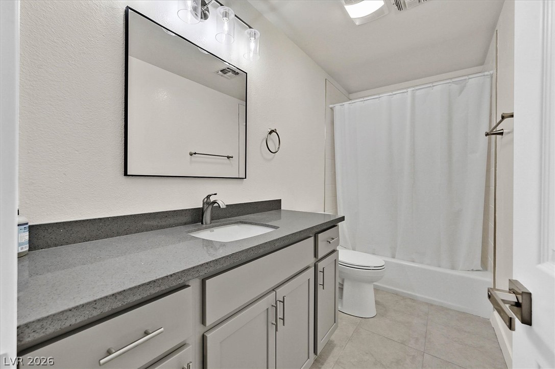 Photo 19 of 25, 2851 S Valley View Boulevard #1141A