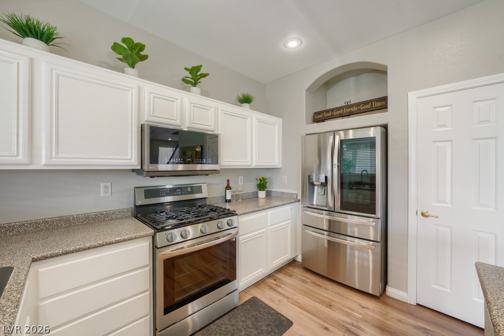 Photo 6 of 20, 8447 Montefino Court