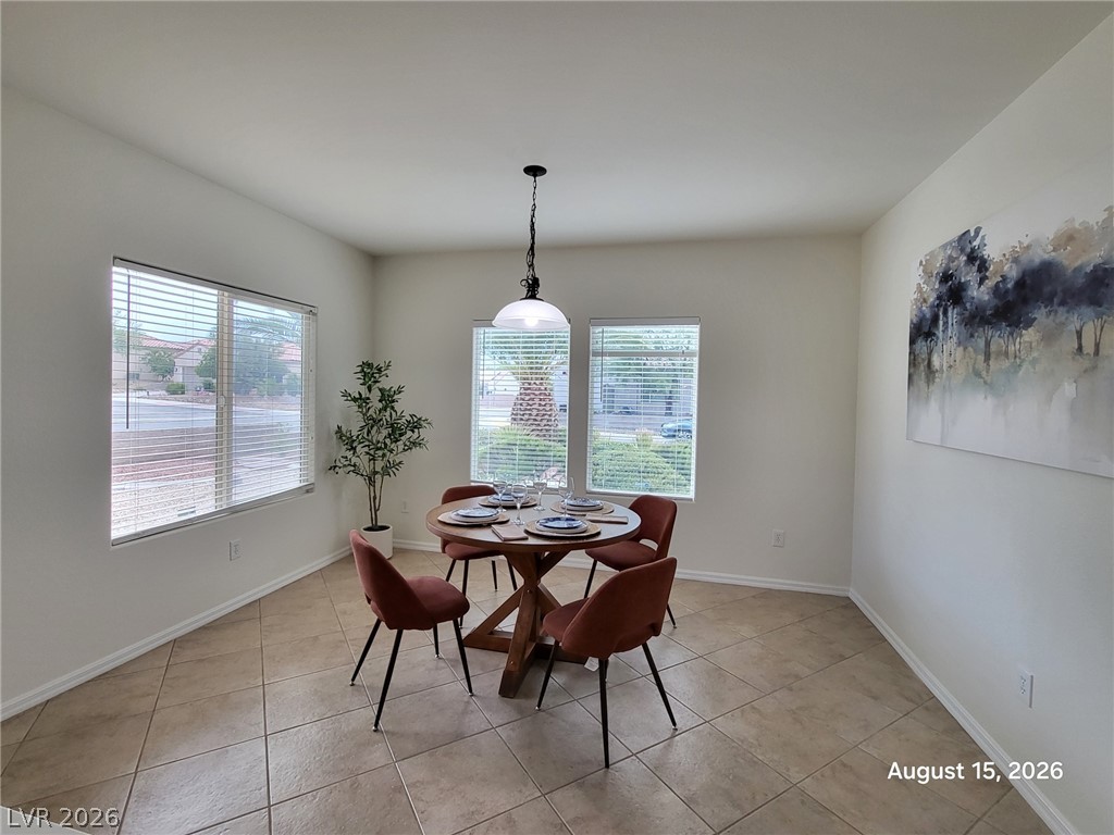 Photo 6 of 20, 2116 Twin Falls Drive