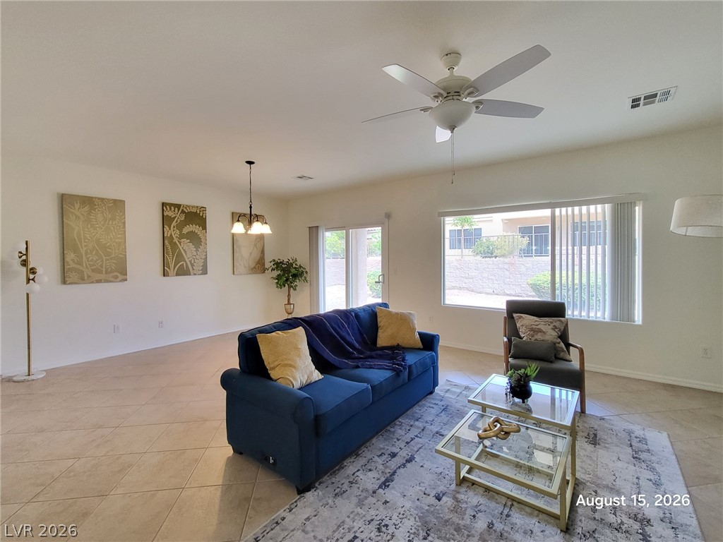 Photo 9 of 20, 2116 Twin Falls Drive