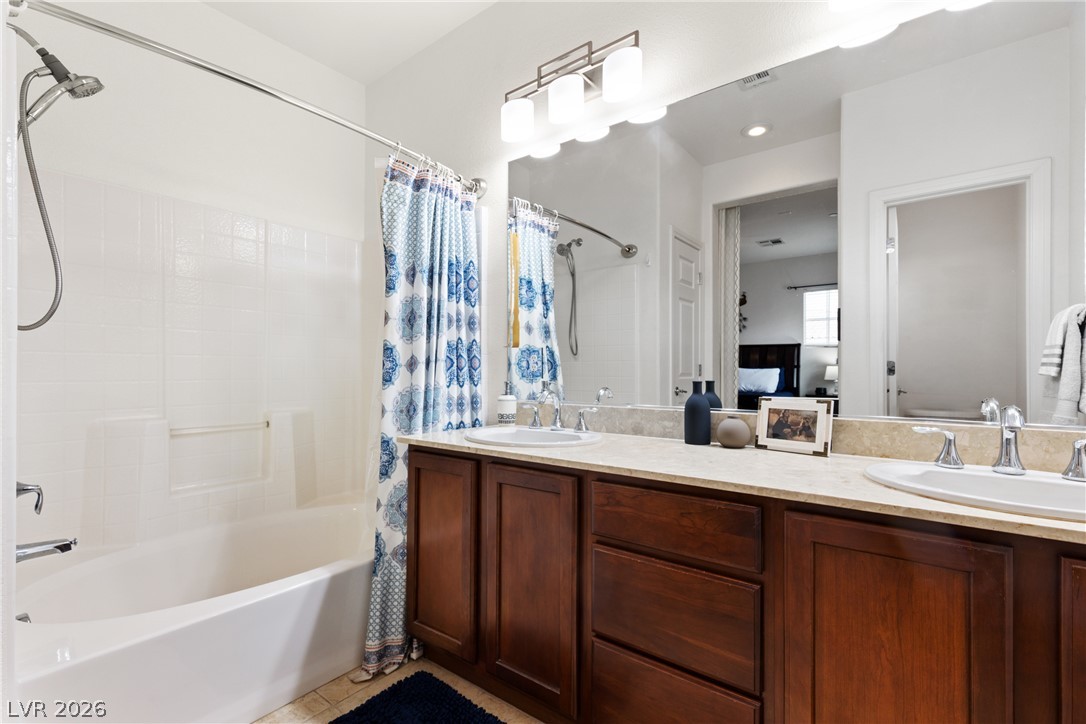 Photo 19 of 68, 8443 Classique Avenue #101