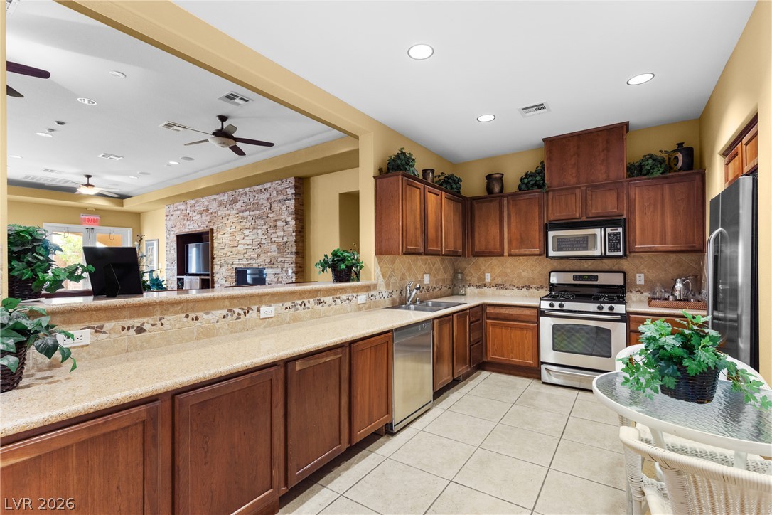 Photo 36 of 68, 8443 Classique Avenue #101