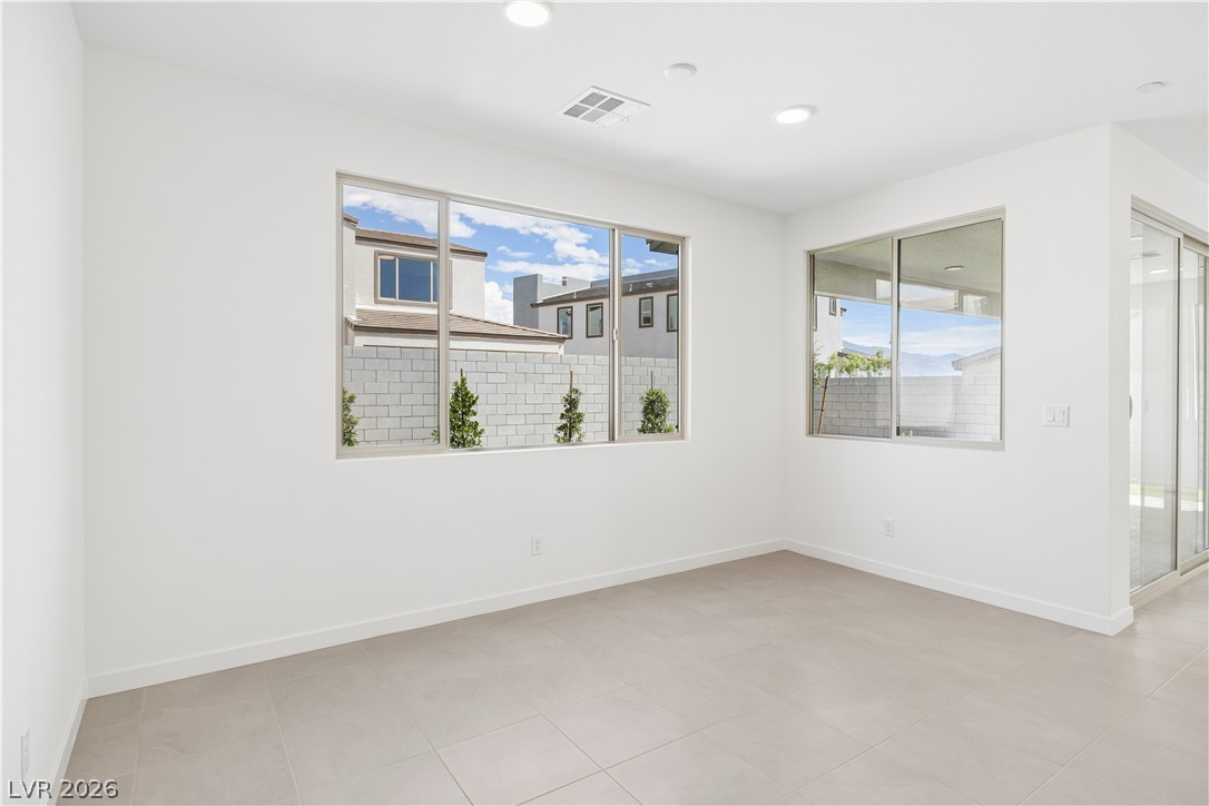 Photo 8 of 22, 10432 Radley Avenue