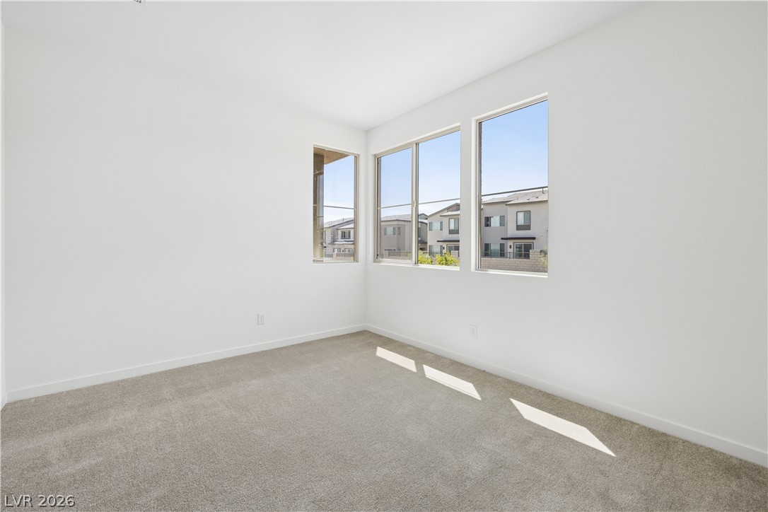 Photo 9 of 22, 10432 Radley Avenue