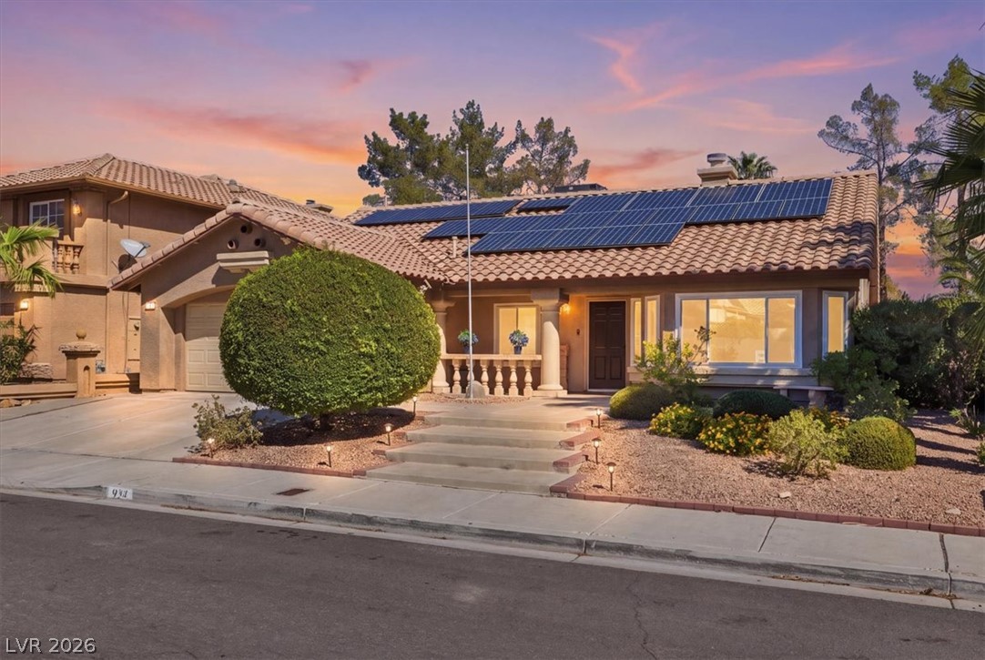 924 Sitting Bull Drive, Henderson