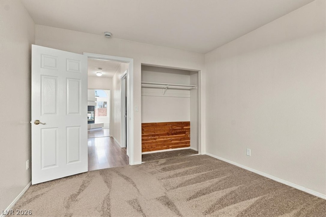 Photo 18 of 41, 924 Sitting Bull Drive