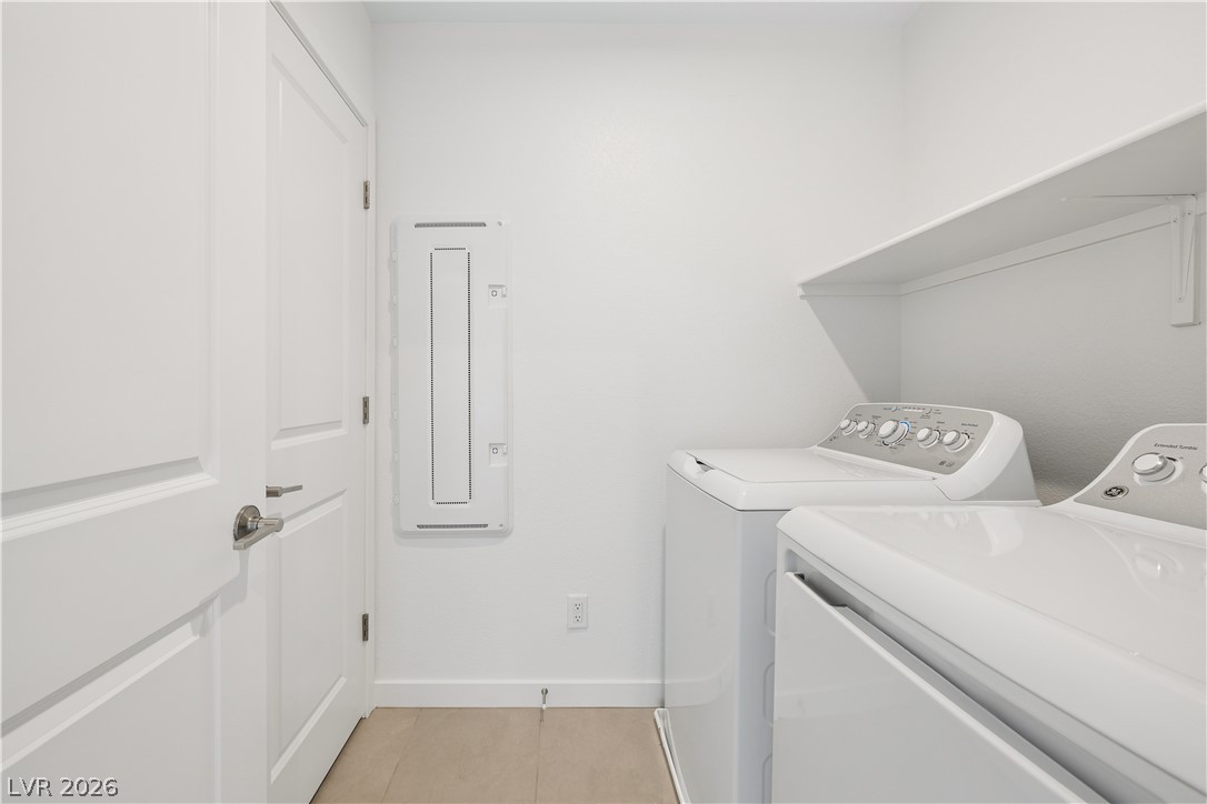 Photo 11 of 15, 9221 Harworth Street