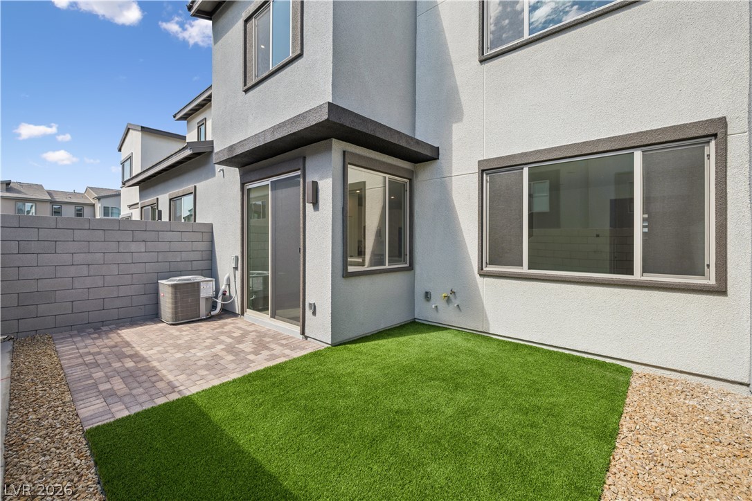 Photo 15 of 15, 9221 Harworth Street