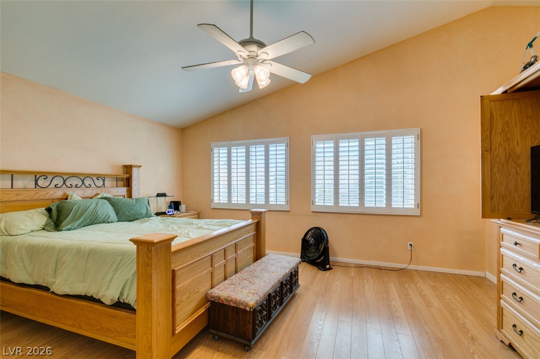 Photo 22 of 28, 827 Fuerte Court