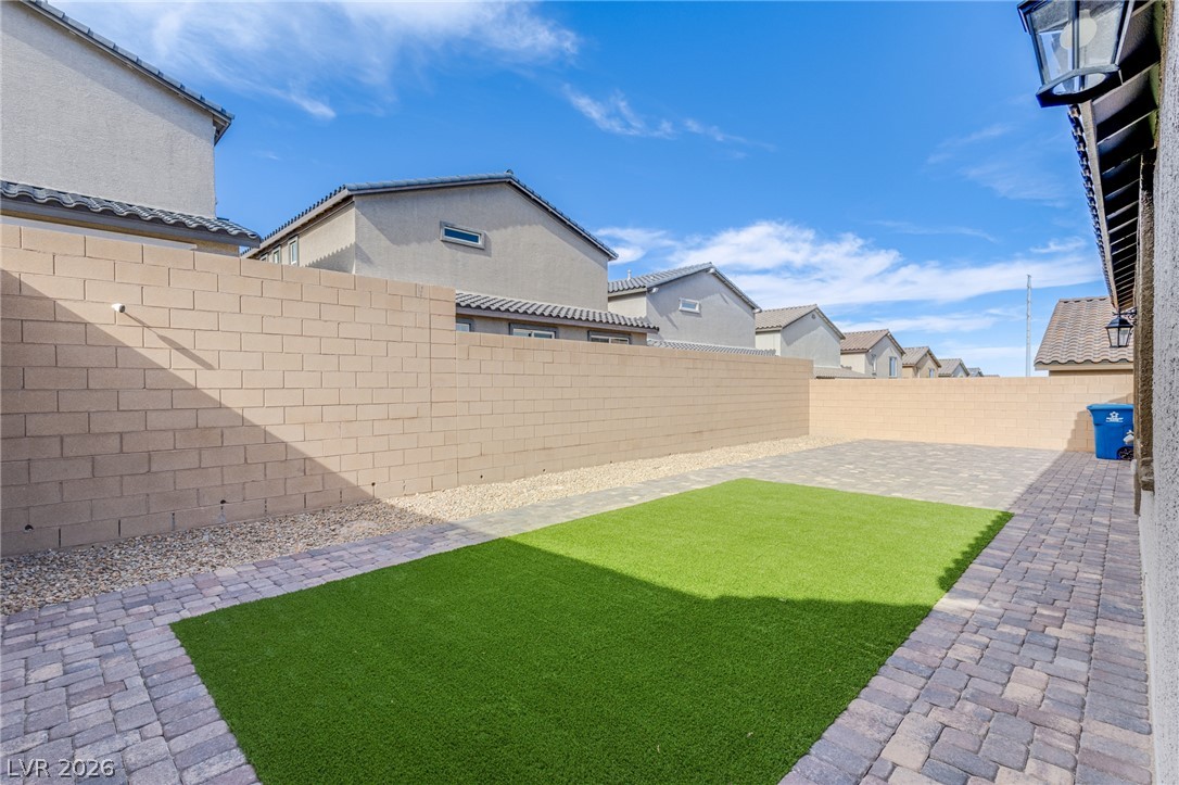 Photo 12 of 30, 10950 Cilantro Avenue