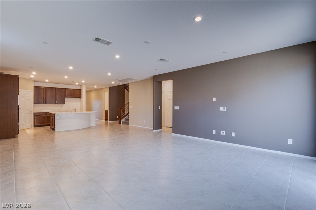 Photo 9 of 30, 10950 Cilantro Avenue