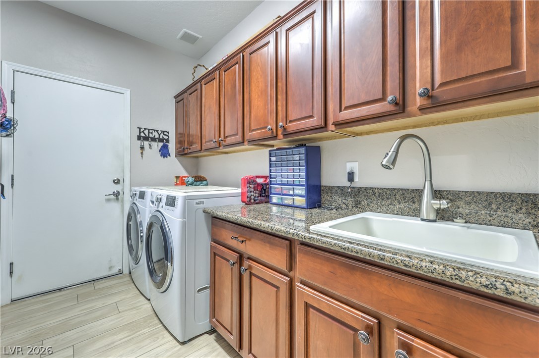 Photo 29 of 48, 7340 Petrel Street