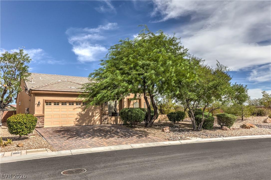 Photo 3 of 7340 Petrel Street