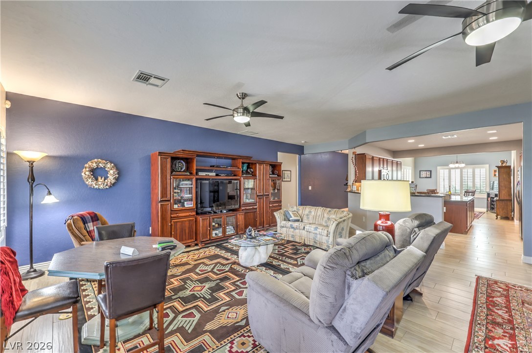 Photo 14 of 48, 7340 Petrel Street
