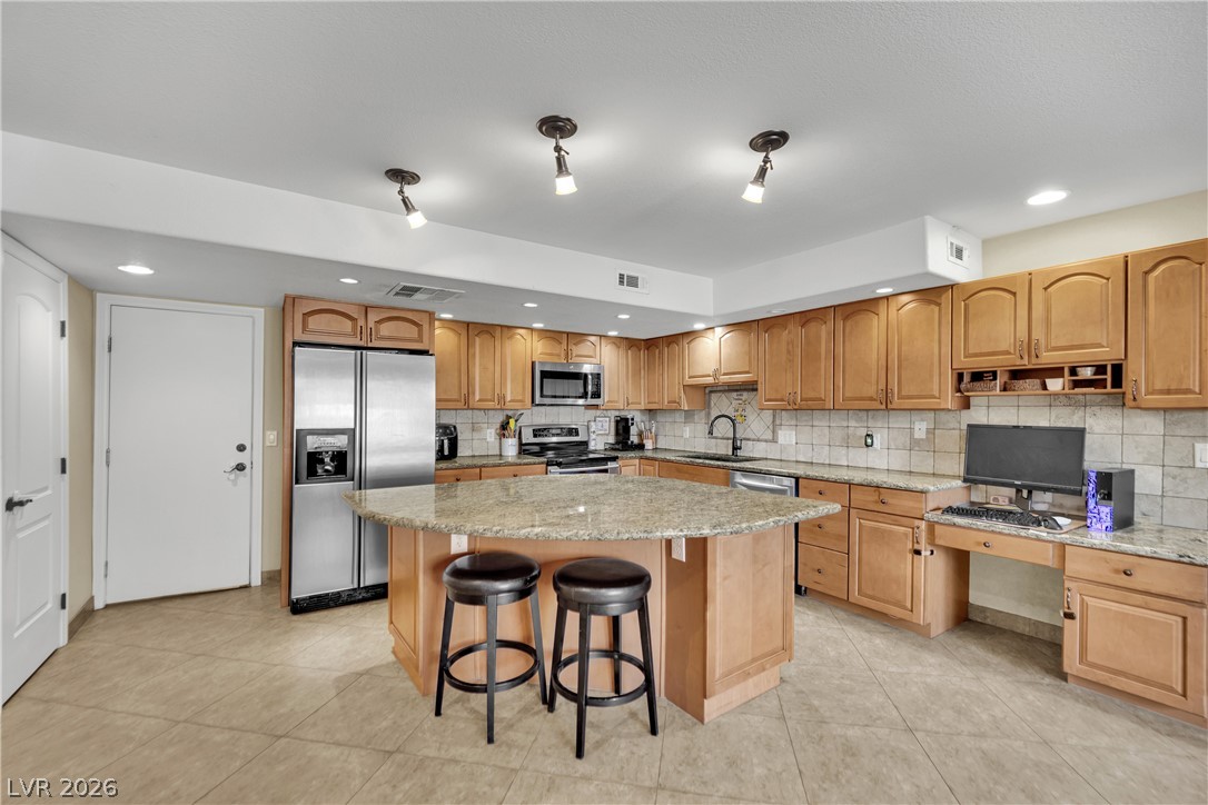 Photo 4 of 1324 Rawhide Street