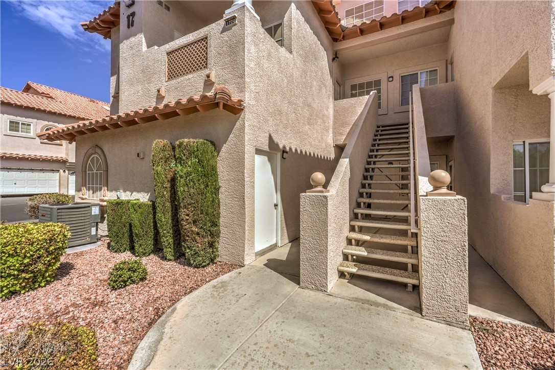Photo 4 of 2925 Wigwam Parkway #1724