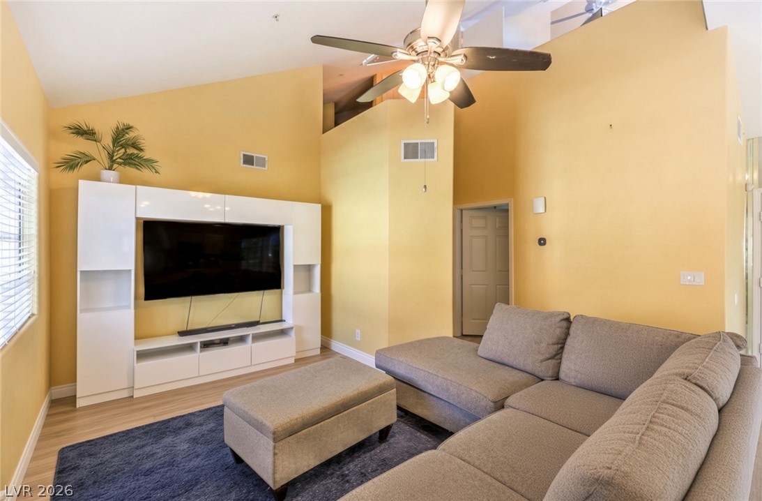 Photo 10 of 22, 2925 Wigwam Parkway #1724