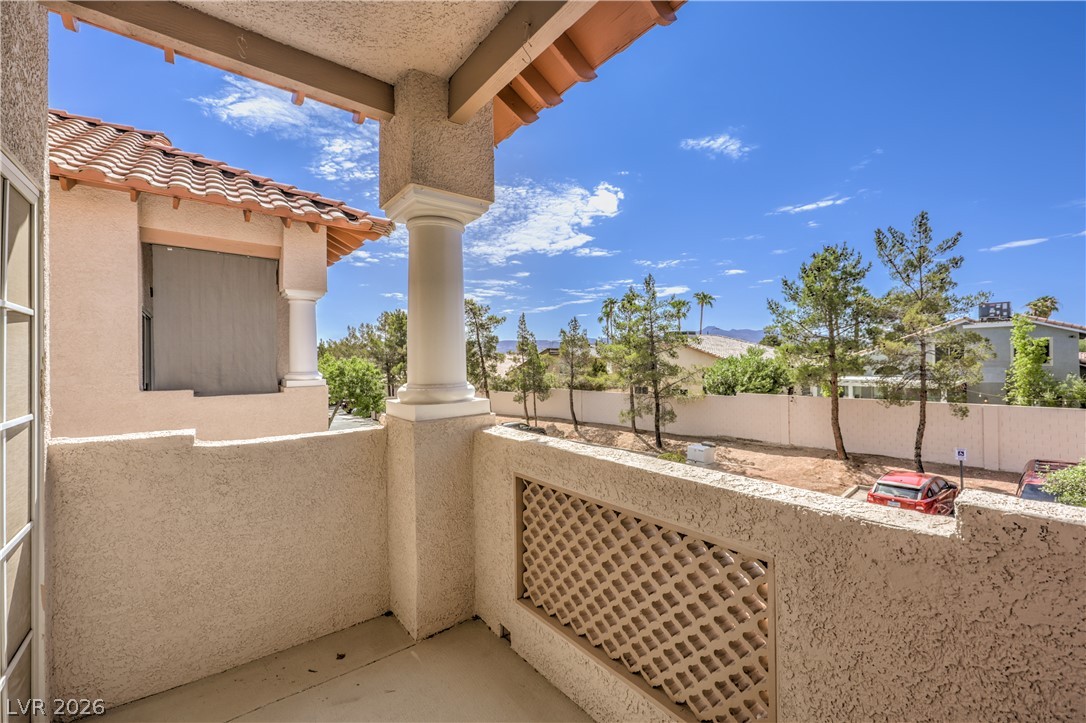 Photo 18 of 22, 2925 Wigwam Parkway #1724