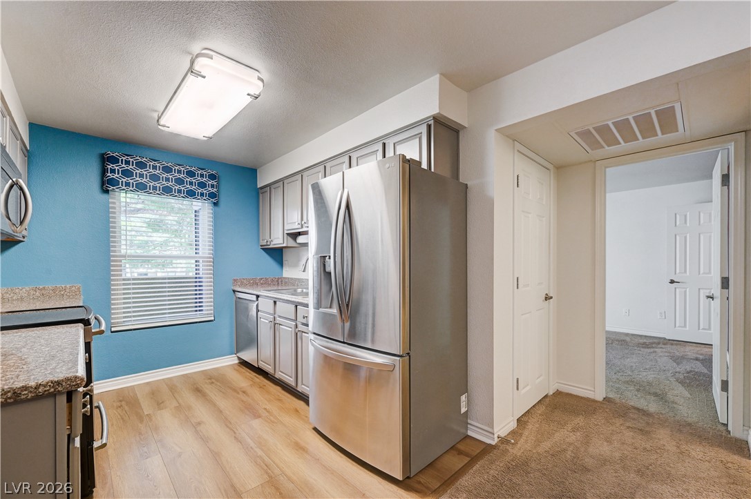 Photo 16 of 30, 2451 N Rainbow Boulevard #2051