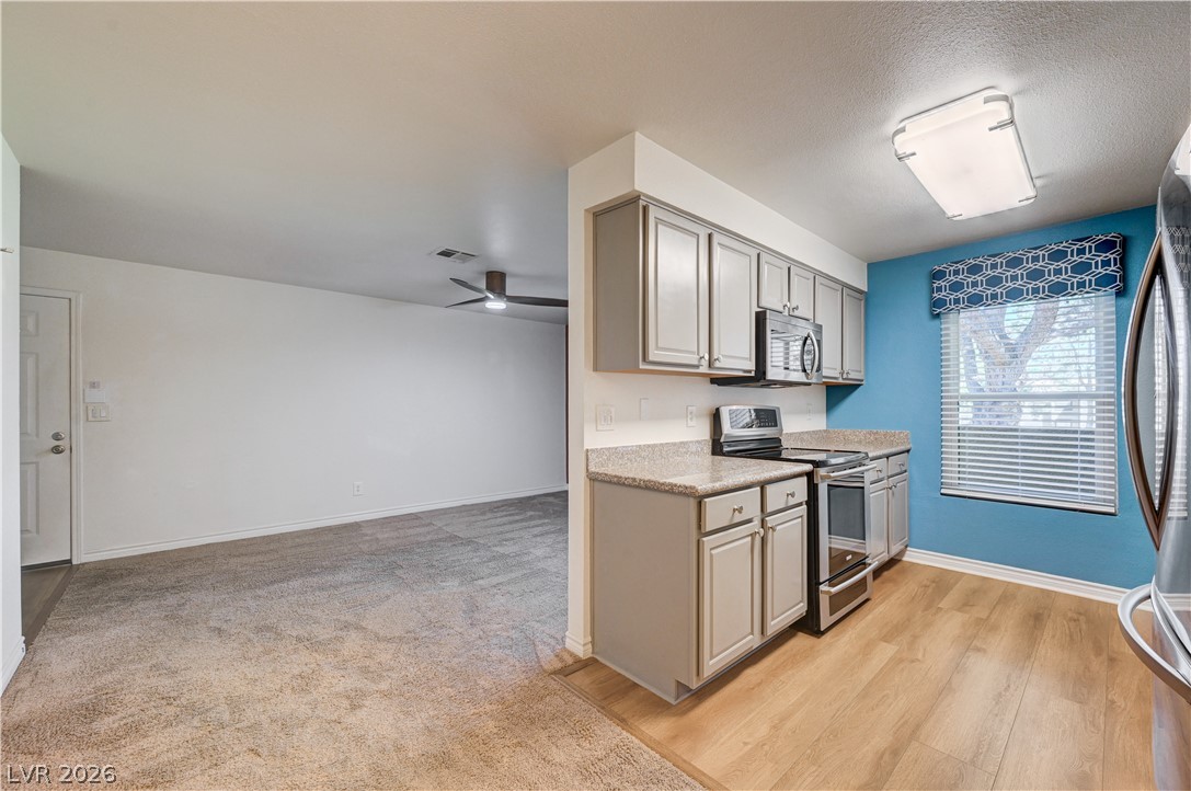 Photo 19 of 30, 2451 N Rainbow Boulevard #2051