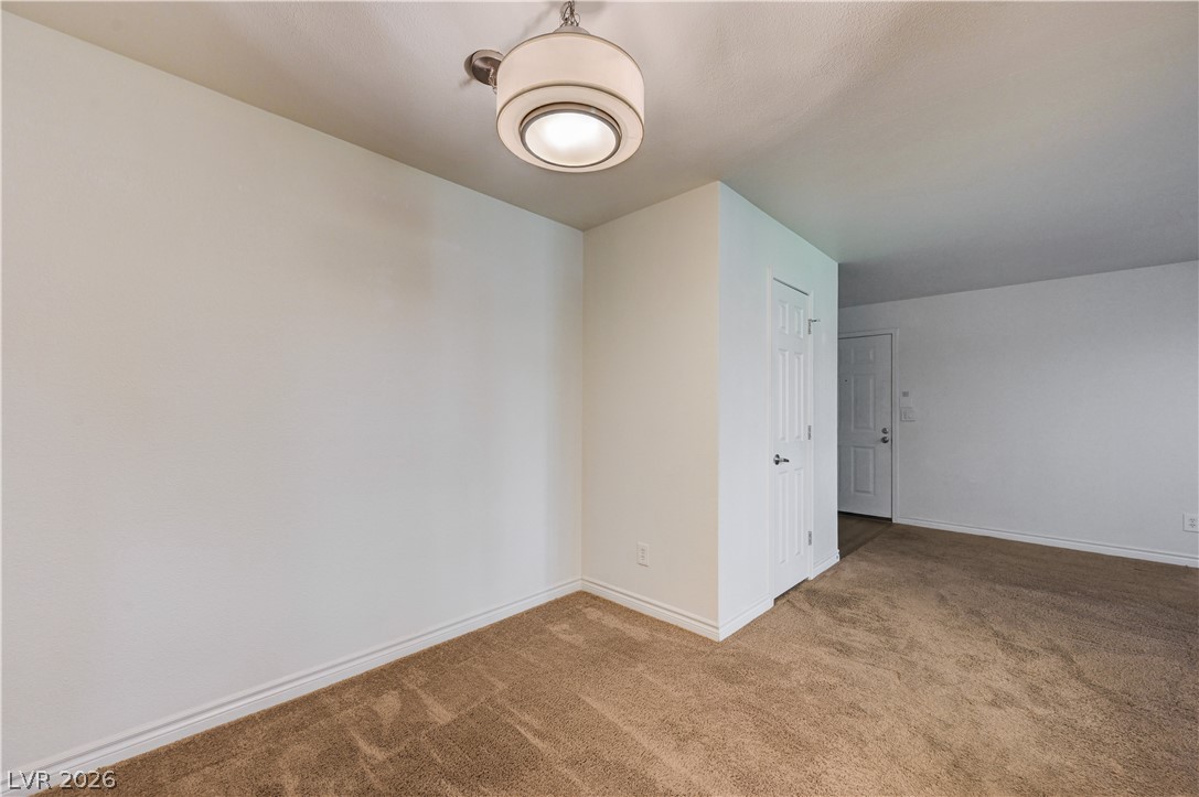 Photo 23 of 30, 2451 N Rainbow Boulevard #2051