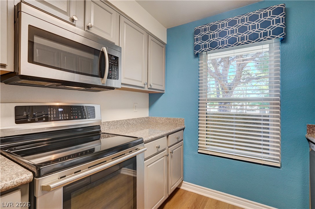 Photo 22 of 30, 2451 N Rainbow Boulevard #2051