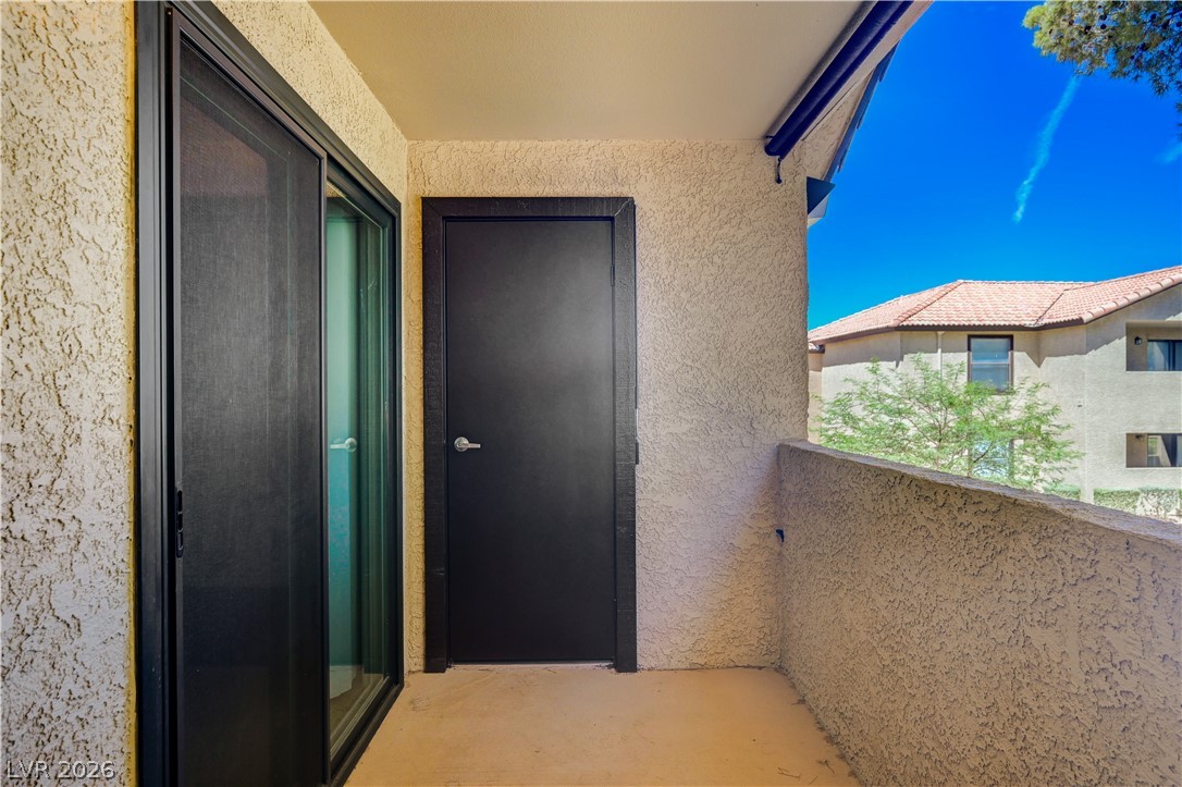 Photo 8 of 30, 2451 N Rainbow Boulevard #2051