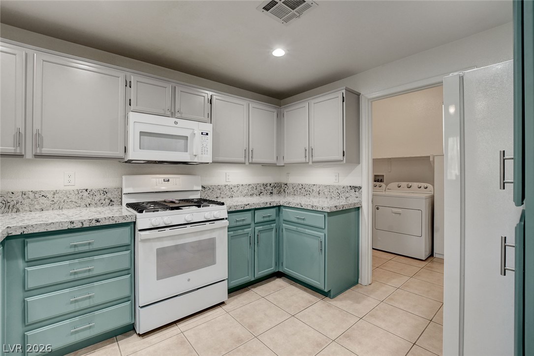 Photo 14 of 62, 10190 Deerfield Beach Avenue #102