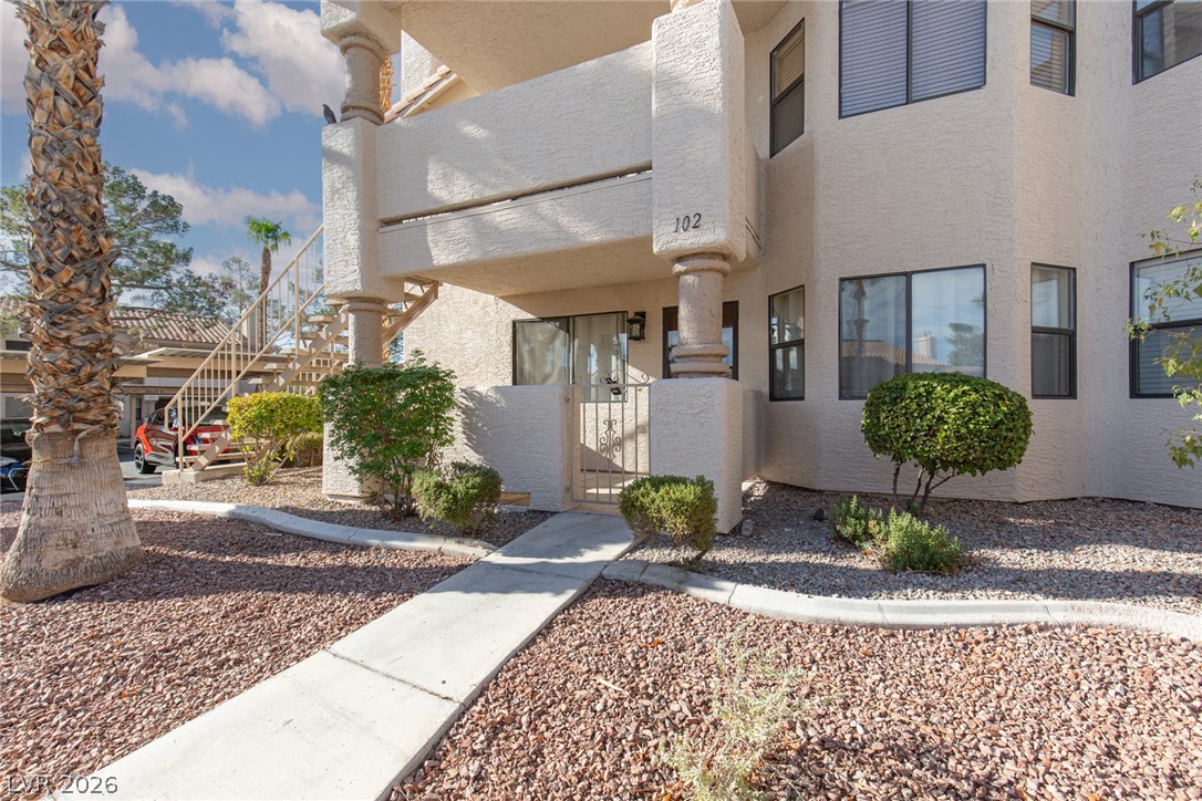 1001 Falconhead Lane #102, Las Vegas 89128