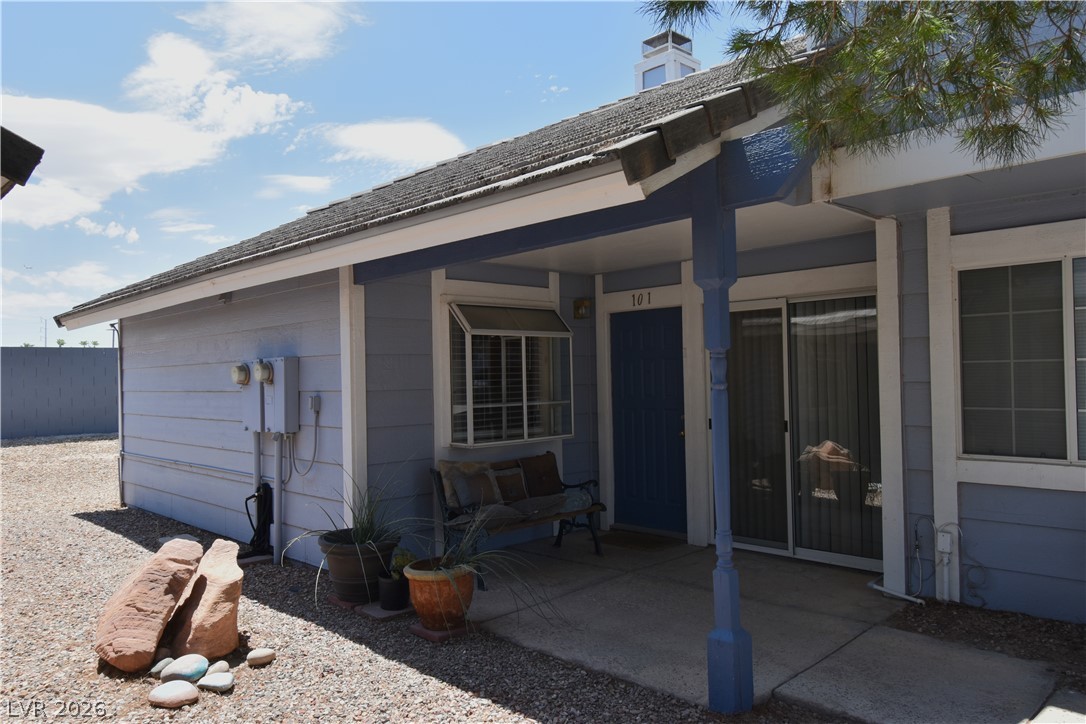 5851 Medallion Drive #101, Las Vegas 89122