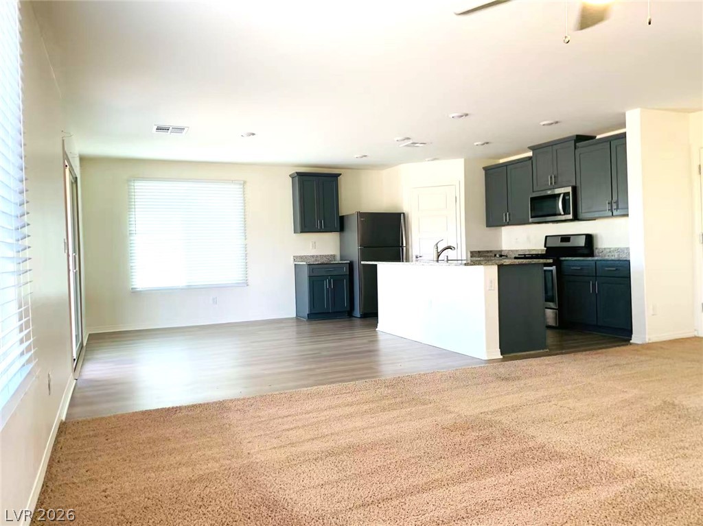 Photo 6 of 45, 4916 Siglo Street