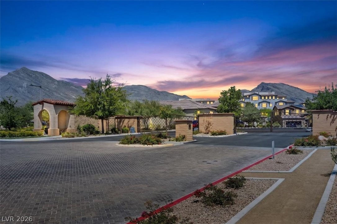 Photo 27 of 35, 36 Berneri Drive