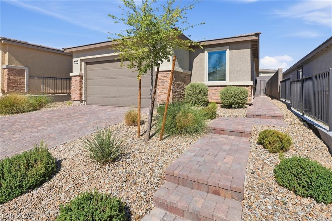 Photo 2 of 9476 White Fir Grove Court