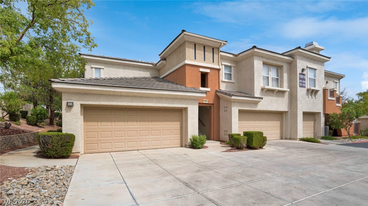 10810 Ultima Court #201, Las Vegas 89144